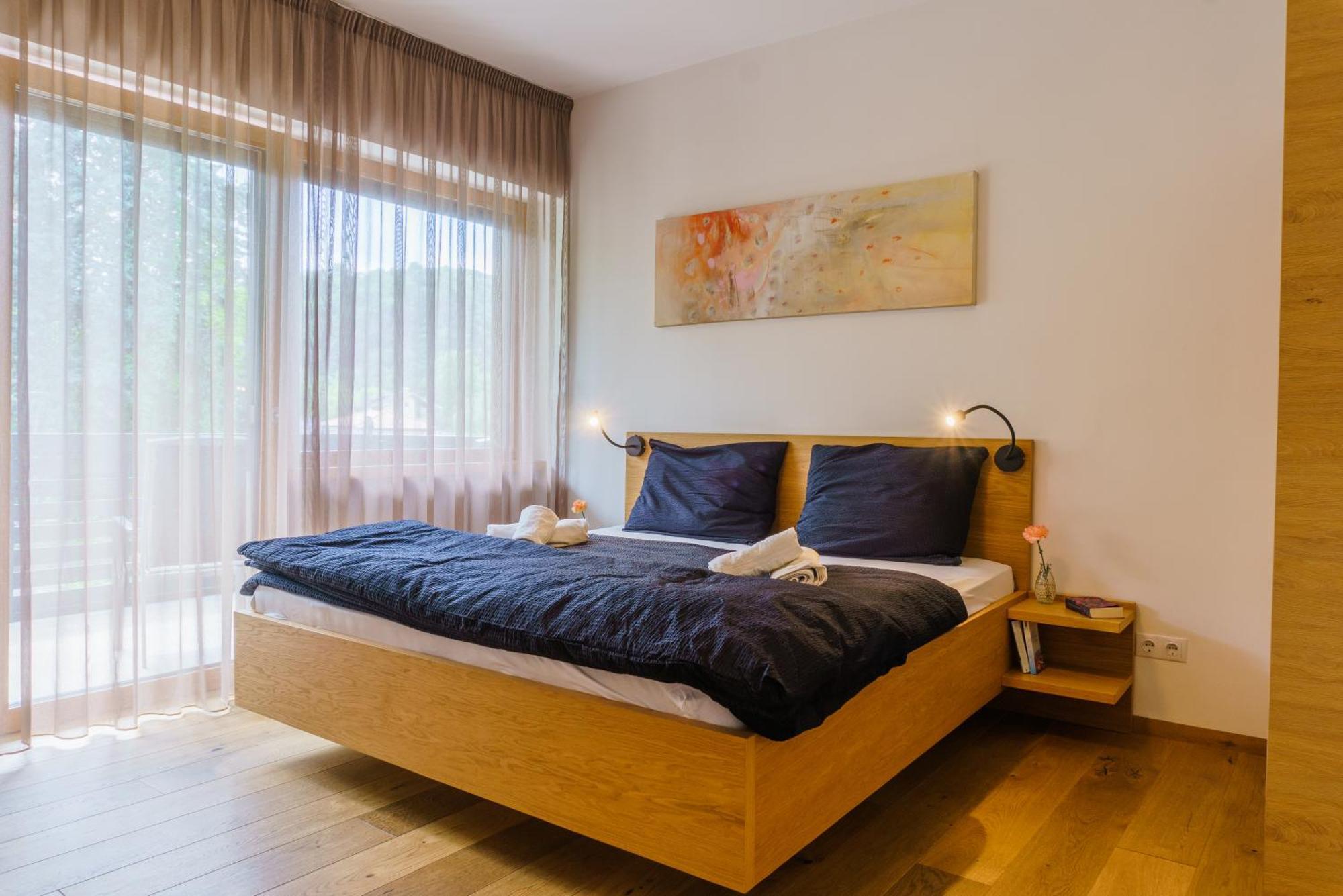Julias Guesthouse Ora / Auer エクステリア 写真